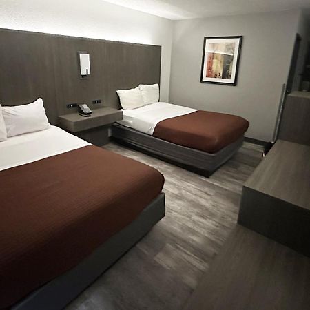 Magnuson Hotel Fort Wayne North - Coliseum מראה חיצוני תמונה