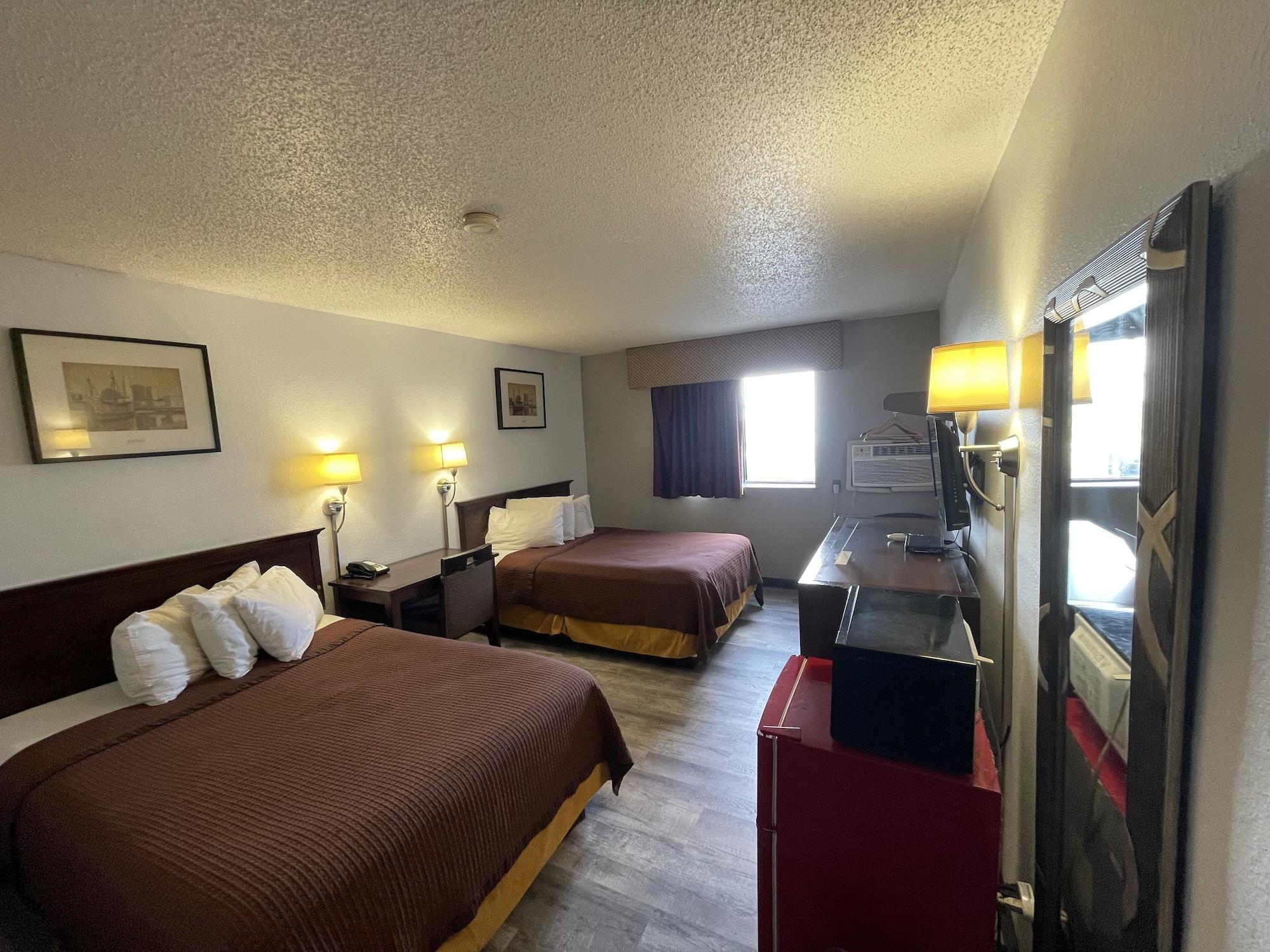 Magnuson Hotel Fort Wayne North - Coliseum מראה חיצוני תמונה